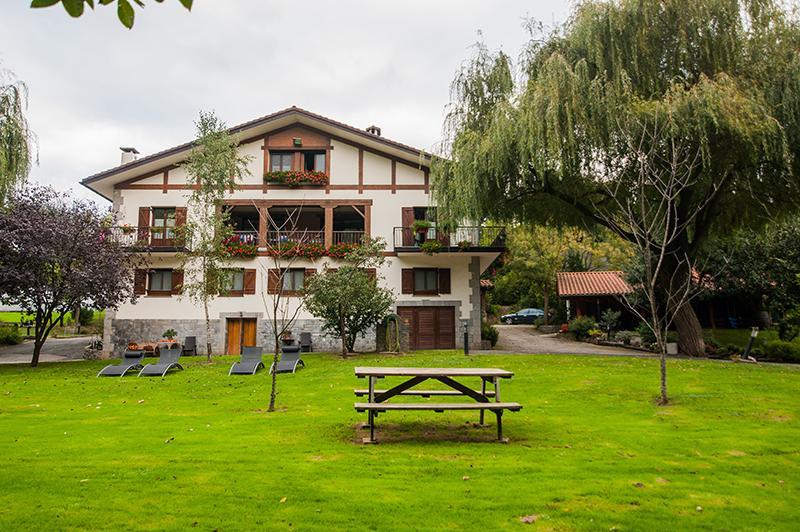 Zubeltzu Torre Villa Zumaia Exteriör bild